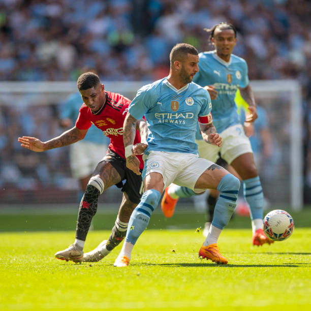 欧洲战略自 欧洲战略自