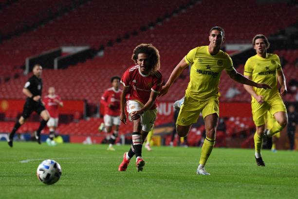 色的市场策 色的市场策