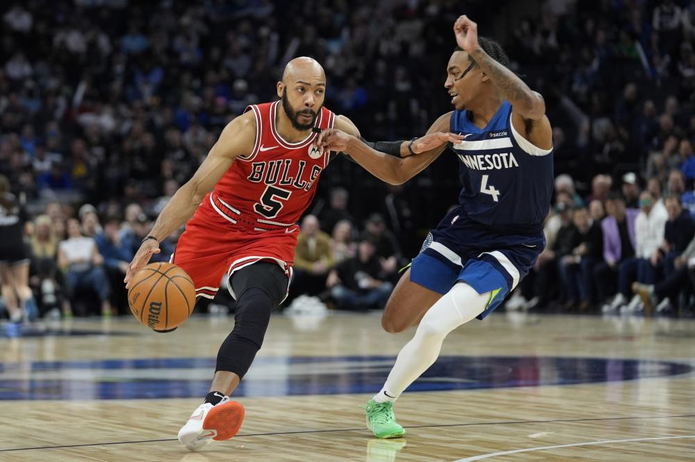 她总是让人 她总是让人